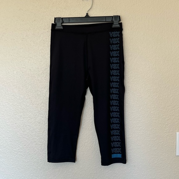 Victoria’s Secret Sport | Black and Blue Capri Leggings - Picture 2 of 8